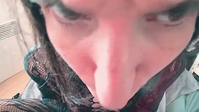 CeriseLapine webcam
