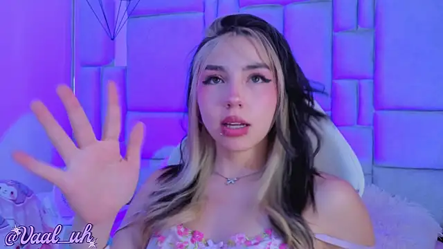 Valuh_Blake webcam