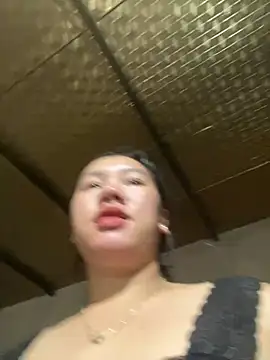 Suki-love live cam on StripChat