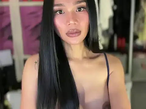 LustSaint webcam
