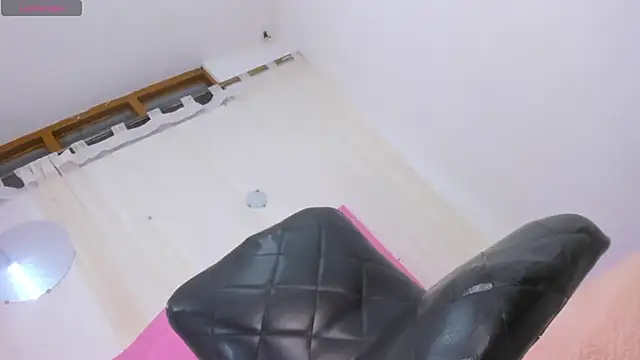 Michellcockxxx live sex cam