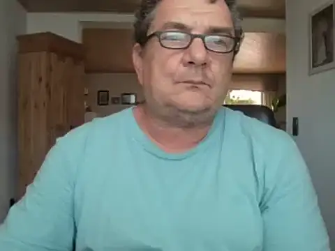 nobbie444 (M mature) - naked