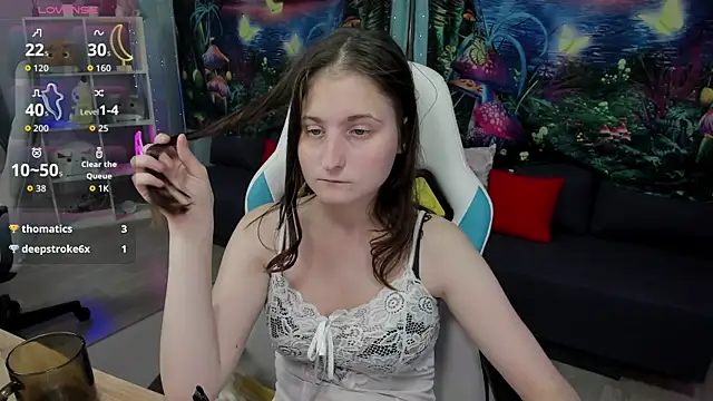 KiraDuvall live cam on StripChat