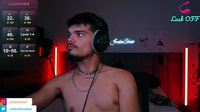 JordanShow live cam on StripChat