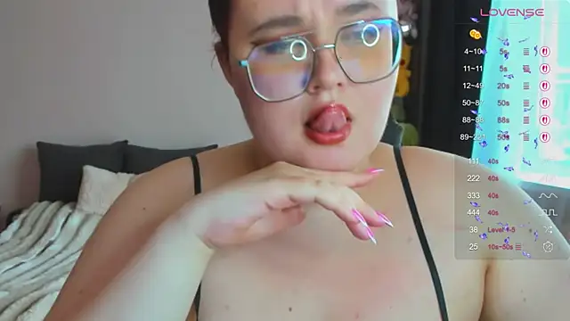 Jessica_Joy live cam on StripChat