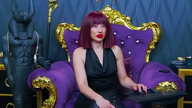 LaraMaeve live cam on StripChat