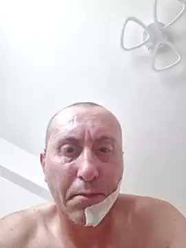 TirelessLot3 live cam on StripChat