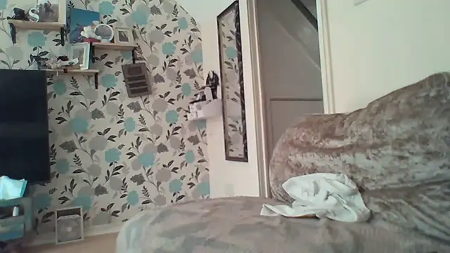 ColosalCock666 live cam on StripChat