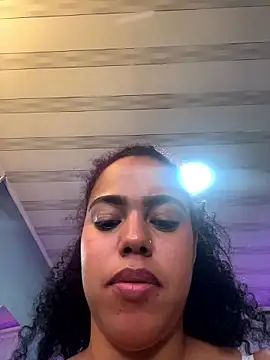 Danni_gh live cam on StripChat