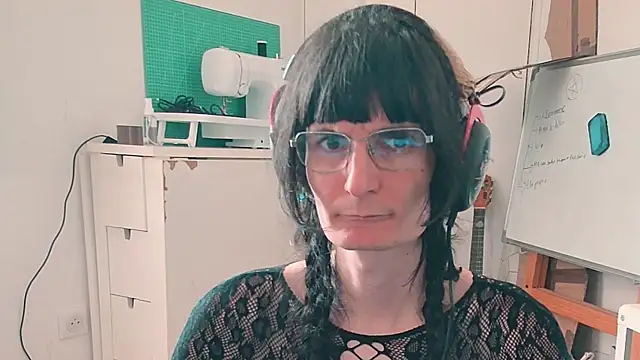 CeriseLapine webcam