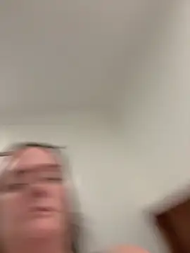 carinabro10 webcam