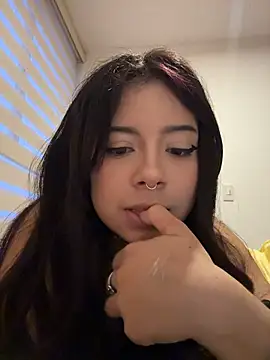 softdoll-_ webcam