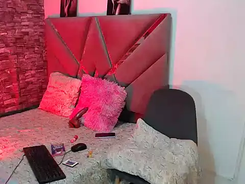 Keily_Tsx1 webcam