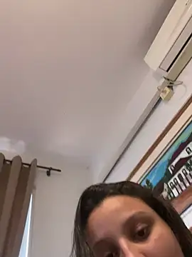 julia_moreira live cam
