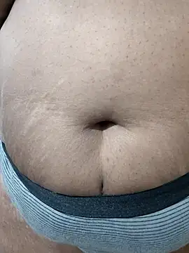 Siri_telugutamil95 live cam on StripChat