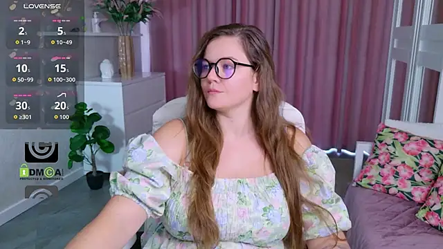 KellyKleine webcam