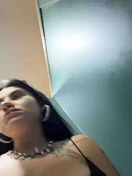Wet__Bunny webcam