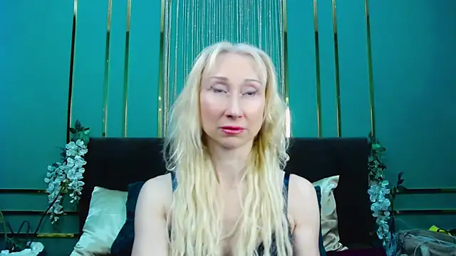 KissDreamm webcam