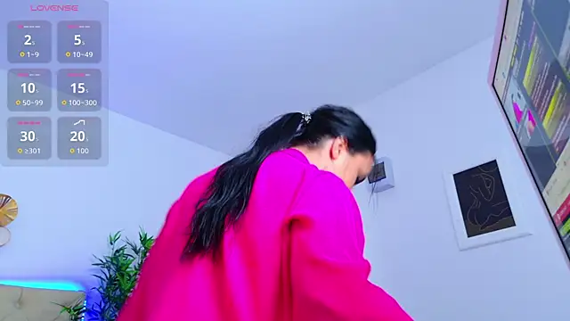 TemptingLuna_ webcam