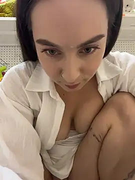 Holly_Play