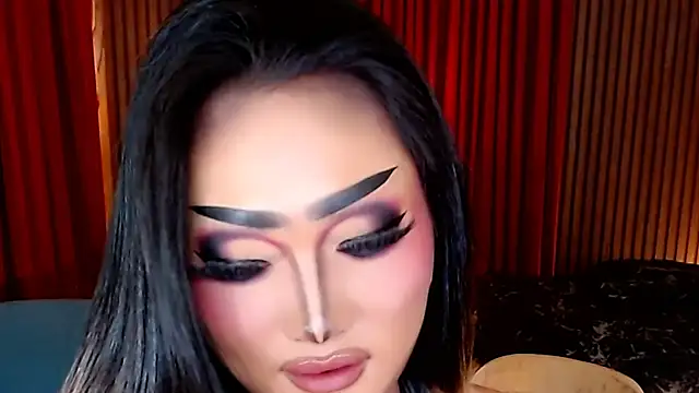 IndestructibleLily live cam