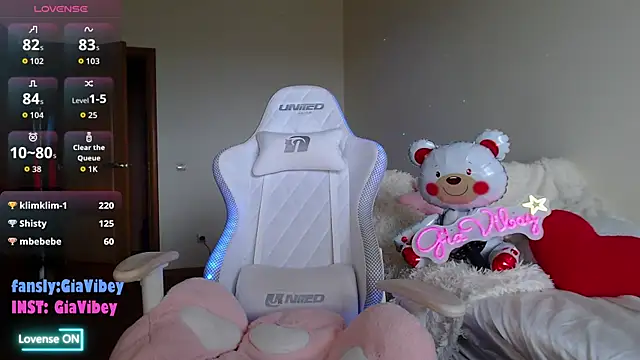 Gia_Vibey webcam