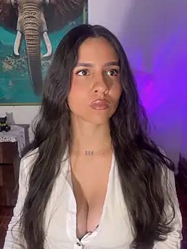 alisaa_jhons1 webcam