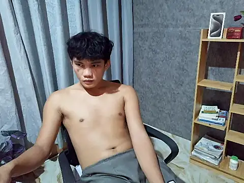 marksurelyhard live cam on StripChat