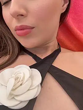 MillieDixon live cam on StripChat