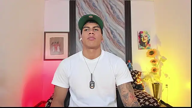 Damian_latinxxx live cam