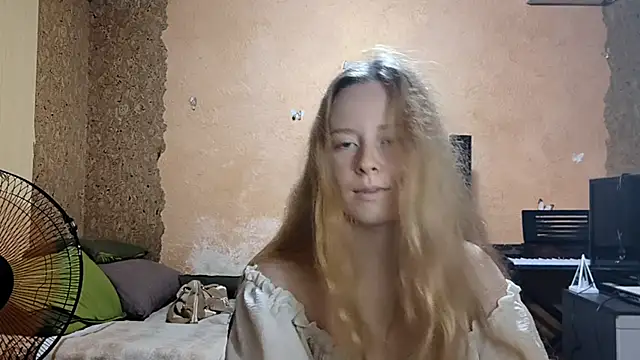 KateVibe_01 webcam