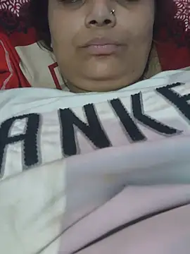 LustyPriya_ webcam