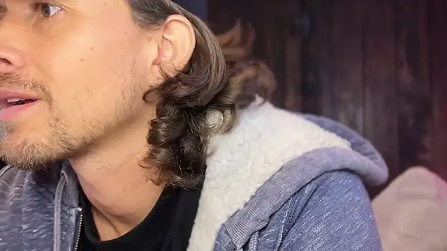 mcklister_kinky_feets