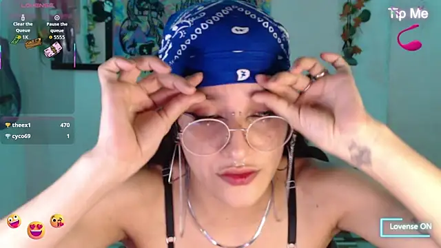 bastethott live cam on StripChat
