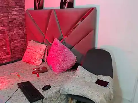 Keily_Tsx1 webcam