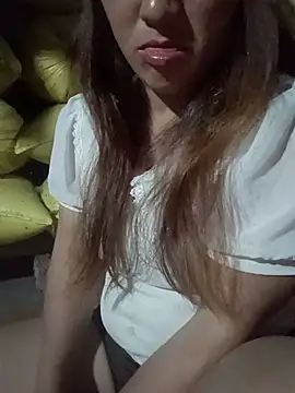 Maikute9696 live cam on StripChat