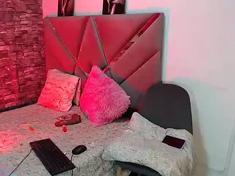 Keily_Tsx1 webcam