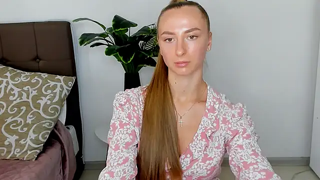 soffi_svit live cam on StripChat