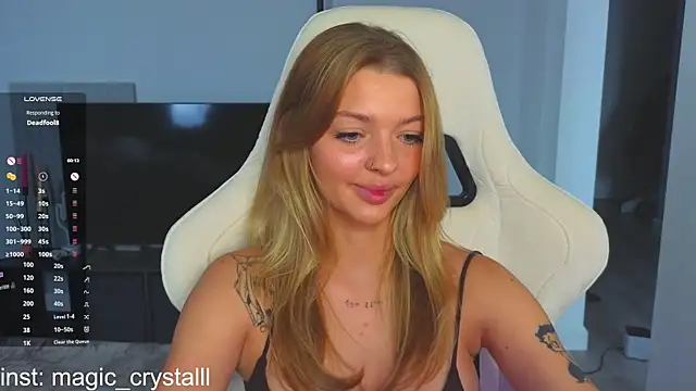 pink_flow0 live cam on StripChat