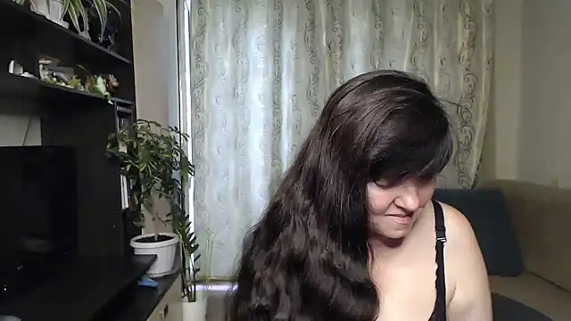 Illusionq live cam on StripChat