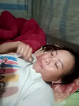 phuongtrinh1 live cam on StripChat