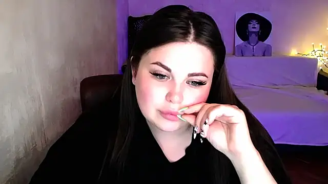 Emily_Mo live cam on StripChat