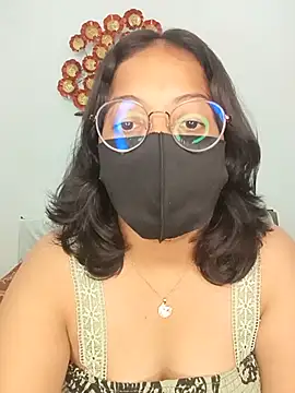 hottydisha live cam on StripChat