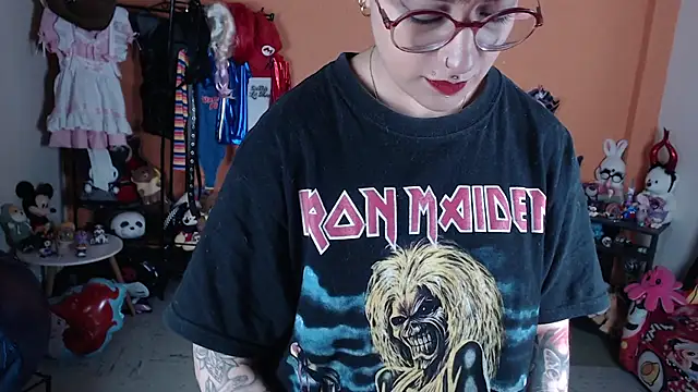 MissMiia2 webcam