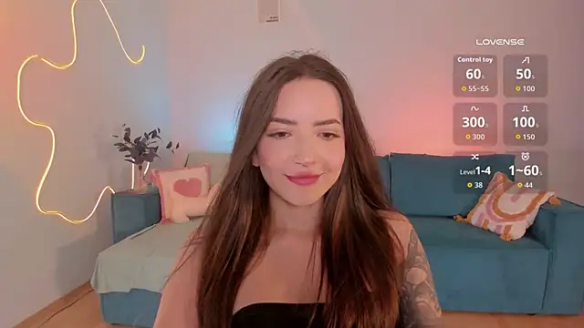 Oh_My_Dianee live cam on StripChat