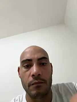 Casadoliberal34 live cam on StripChat