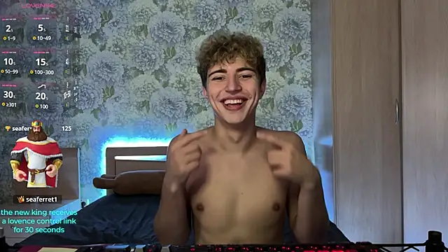 AlfredSweet live cam on StripChat