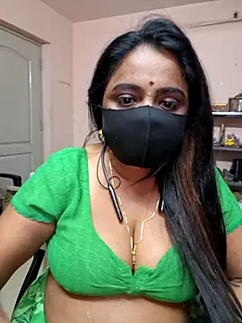 Lovely-Jeni live cam on StripChat