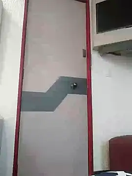 Latinopervs live cam on StripChat