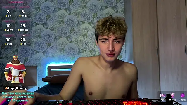 AlfredSweet live sex cam